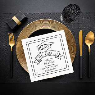 Serviette En Papier Elle L'A Fait Casquette Grad Nom De Graduation   É