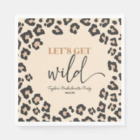 Fête de jeune fille sauvage Léopard Guépard Enterr