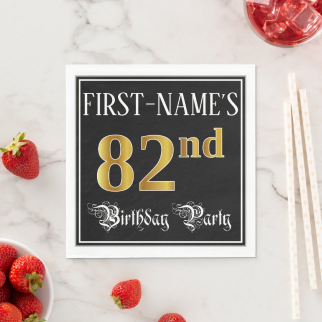 Serviette En Papier Fête du 82e anniversaire — Script fantaisie, Faux  (En situation)