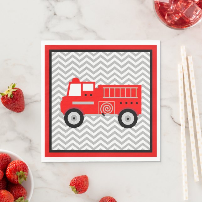 Serviette En Papier Firetruck et Chevron Party (En situation)
