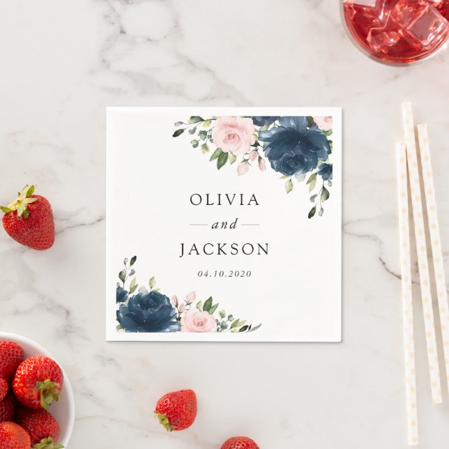 Serviette En Papier Fleurs Bleues Marine, Fleurs Roses, Mariage Floral (En situation)