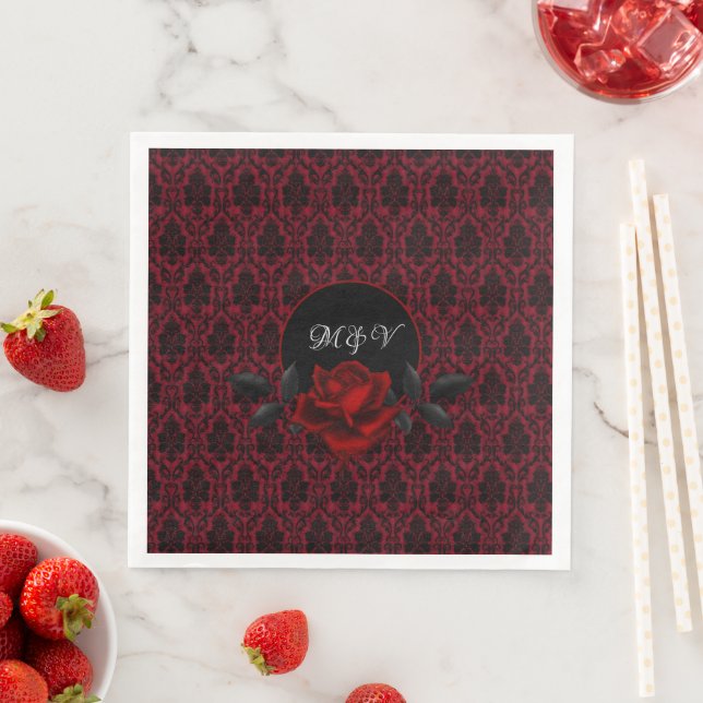 Serviette En Papier Gothic Red Damask Rose Wedding (En situation)