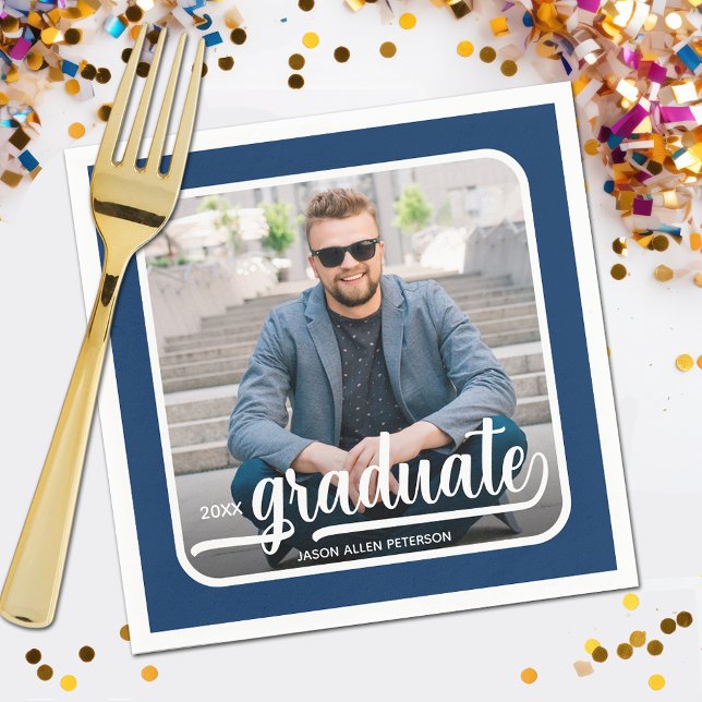Serviette En Papier Graduate Photo Bold Script Blue Party (Your photo, name, class year and "Graduate" in a cool script on blue background party napkins)
