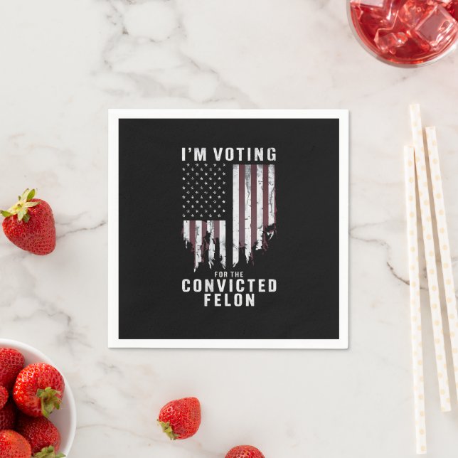 Serviette En Papier Je vote pour le condamné Felon Pro Trump 2024 (En situation)