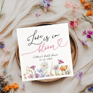 Serviette En Papier L'Amour Est Dans Le Fleur sauvage Fête des mariées