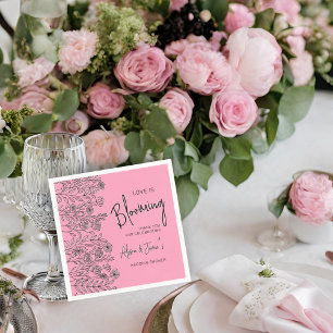 Serviette En Papier L'amour est en fleurs rose et noir shower de maria