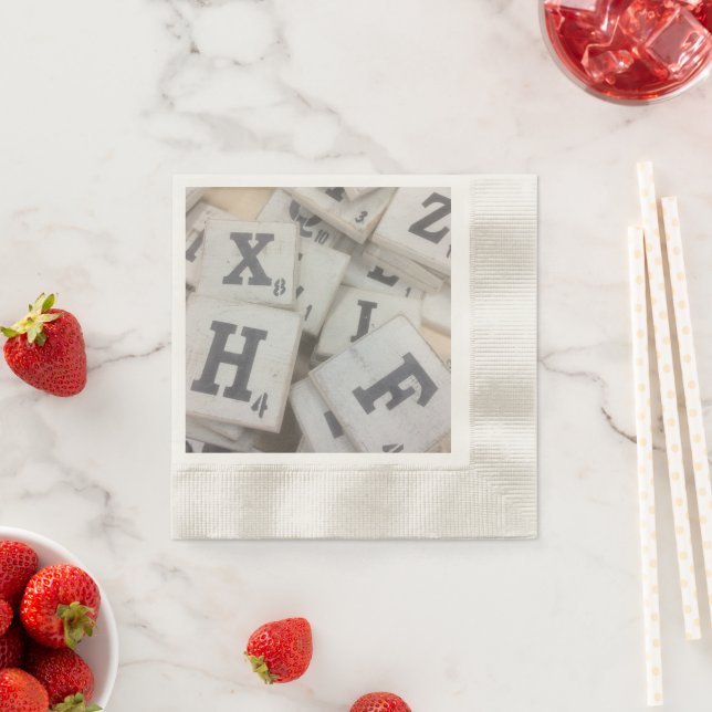 Serviette En Papier LETTRE JEU Alphabet TISSUS (En situation)