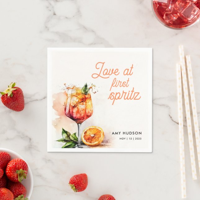 Serviette En Papier Love at First Spritz Shower de Mariée (En situation)