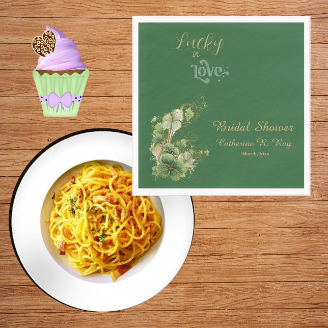Serviette En Papier Lucky in Love Gold Shimmer Shamrock Fête des marié (Lucky in Love Gold Shimmer Shamrock Bridal Shower Napkins)