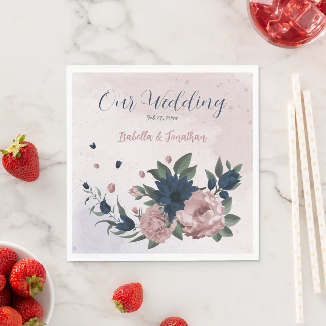 Serviette En Papier mariage botanique de fleurs rose et marine (En situation)