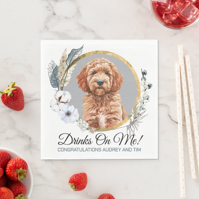 Serviette En Papier Mariage de chien Goldendoodle avec photo de chien (En situation)