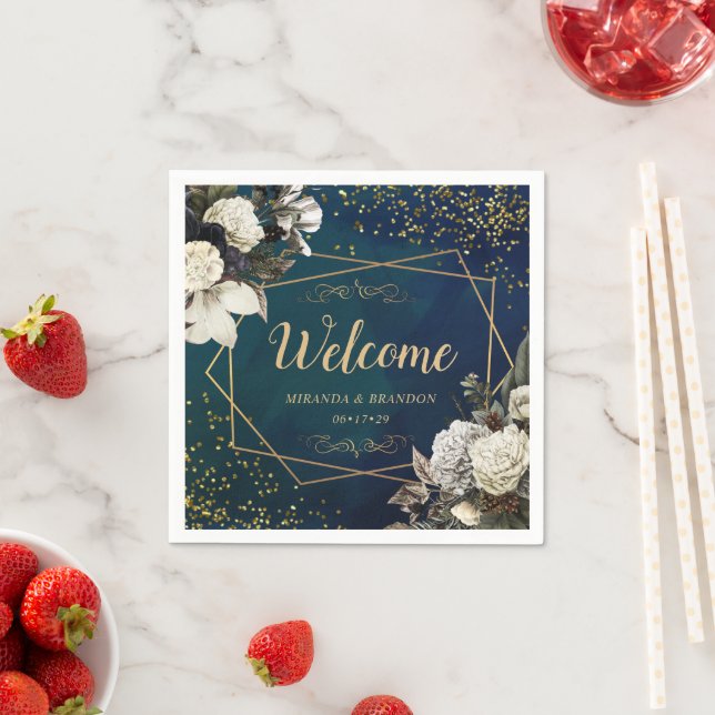 Serviette En Papier Mariage de couronne d'or romantique moderne (En situation)