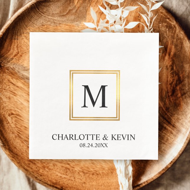 Serviette En Papier Mariage Monogramme noir blanc cadre or moderne (Modern Gold Frame Black White Monogram Wedding Napkins)