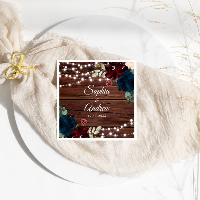 Serviette En Papier Marsala & Navy Mariage en bois rustique (Créateur téléchargé)