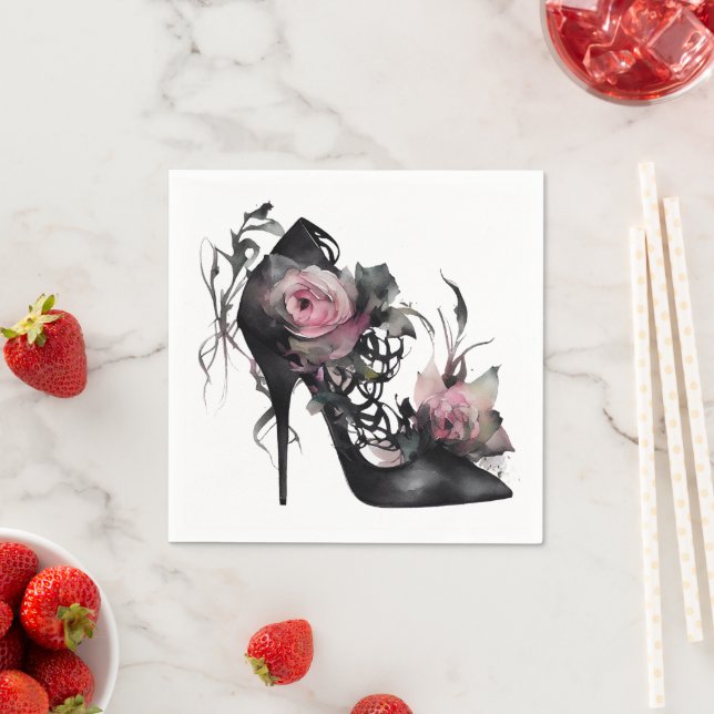 Serviette En Papier Mode gothique Stiletto talon avec Roses rose mauve (En situation)