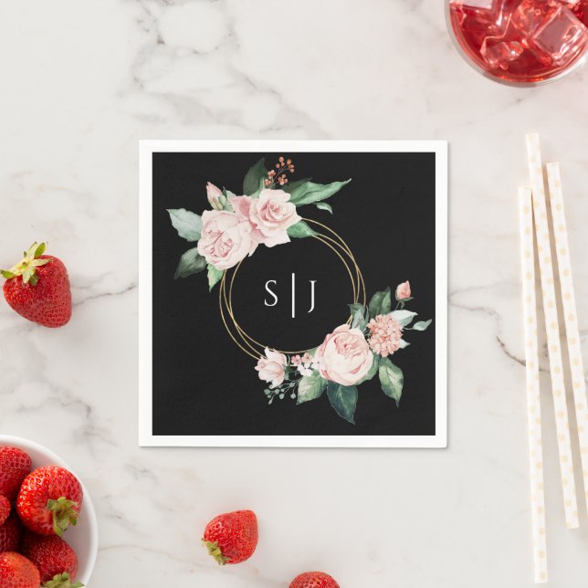 Serviette En Papier Monogramme de Mariage noir flou (En situation)
