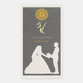 Serviette En Papier Monogramme personnalisé de silhouette de couple de