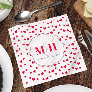 Serviette En Papier Monogramme rouge personnalisé avec des coeurs mign