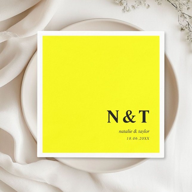 Serviette En Papier Néon-jaune monogramme (Monogram, modern, simple, elegant napkins, neon-yellow, with your names and date.)