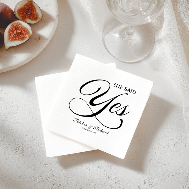 Serviette En Papier Noir Et Blanc Elle A Dit Oui Partie Engagement (Créateur téléchargé)