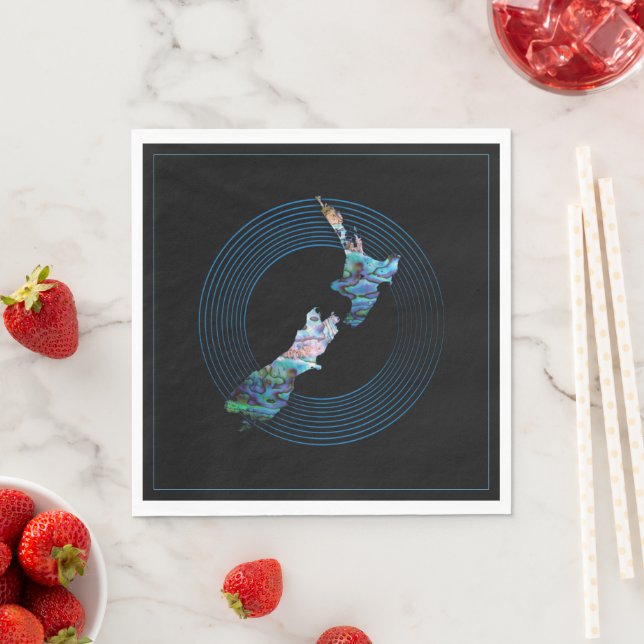 SERVIETTE EN PAPIER NOUVELLE-ZÉLANDE CARTE ANNEAUX PAUA NAPKIN (En situation)