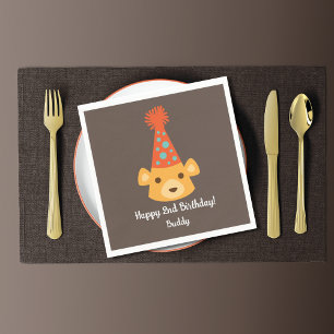 Serviette En Papier Ours en peluche d'anniversaire portant un chapeau