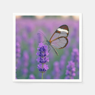 Serviette En Papier Papillon aux ailes de verre sur une fleur de lavan