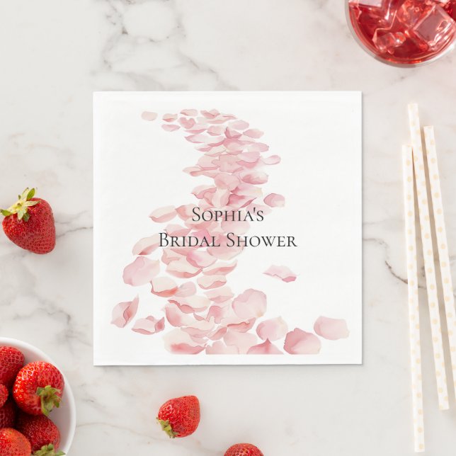 Serviette En Papier Pétales rose romantique Fête des mariées florale (En situation)