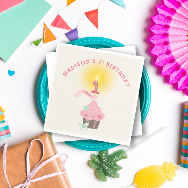 Serviette En Papier Petite Miss Pink Cupcake Fille 1er anniversaire (Whimsical Little Miss Pink Cupcake Girl's 1st Birthday Party Napkins @ fatfatin_mini_me)
