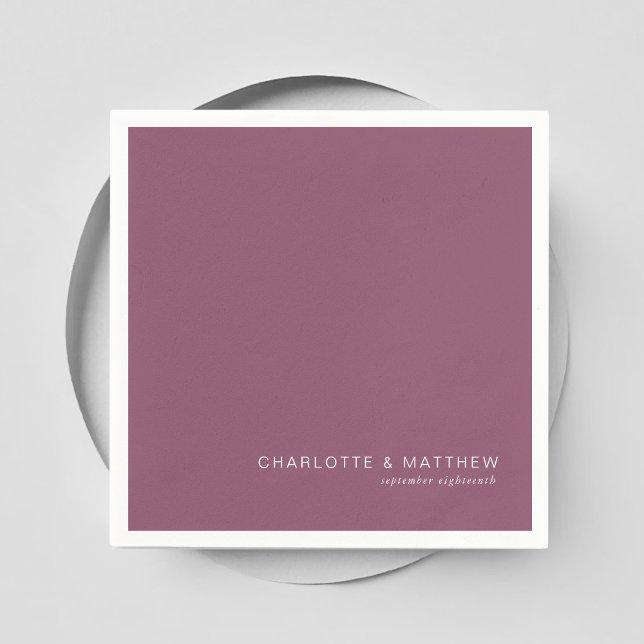 Serviette En Papier Plum moderne (Customer specific, beautiful, modern, minimal, plum, wedding napkins.)