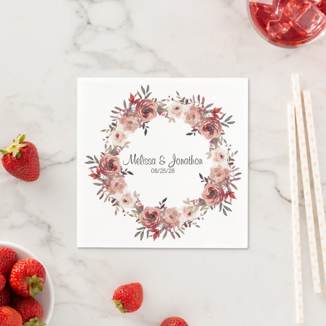 Serviette En Papier Rouge Blush Floral Roses Mariage romantique (En situation)