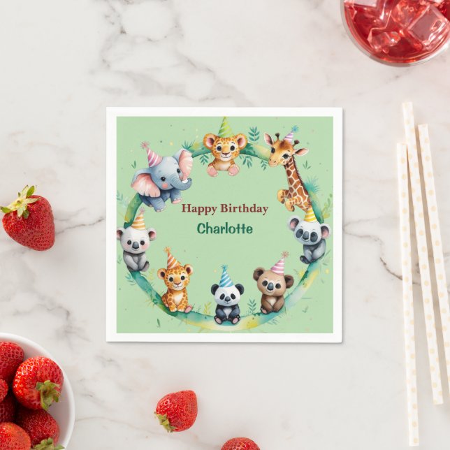 Serviette En Papier Sauvage Tropical Une Jungle Safari Animaux Anniver (En situation)