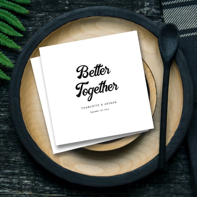 Serviette En Papier Script moderne personnalisé Mariage noir et blanc (Personalized Modern Script Black & White Wedding Napkins)