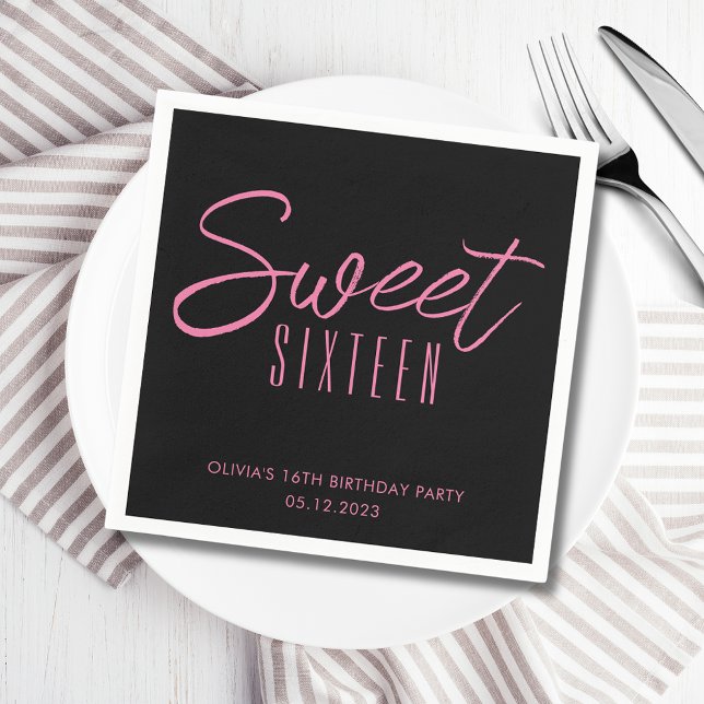 Serviette En Papier Sweet sixteen moderne Rose Black Girls 16ème fête (Sweet Sixteen 16th Sixteenth girls birthday party paper napkins in black & pink. See full range.)