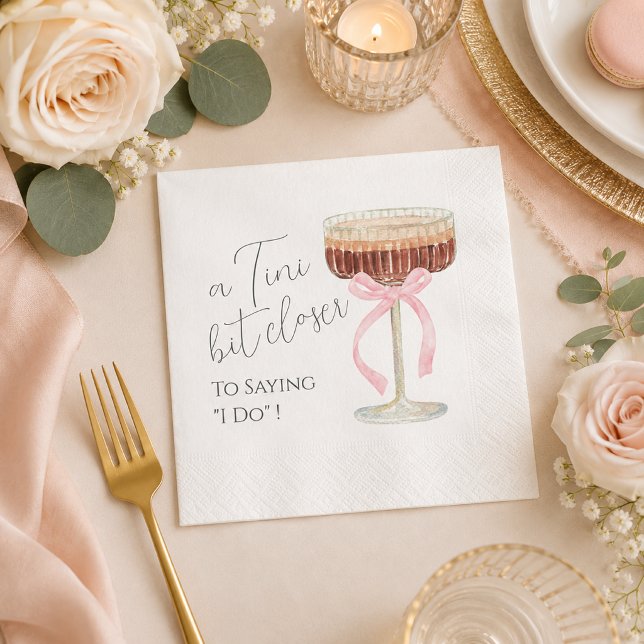Serviette En Papier Tini Bit Closer Enterrement de Vie de Jeune Fille  (Tini Bit Closer Bridal Shower Napkins)