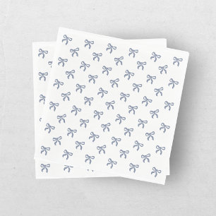 Serviette En Papier Un petit bébé bleu en jean bleu coquette noeud