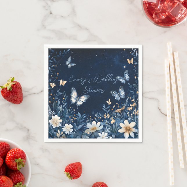 Serviette En Papier Wedding shower de papillons floraux bleus et blanc (En situation)