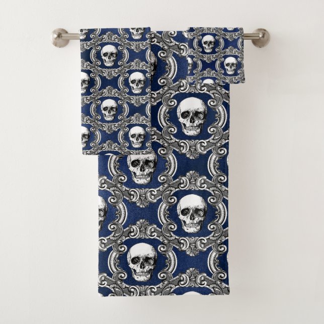 Serviette gothique de Bath de motif de crâne (En situation)