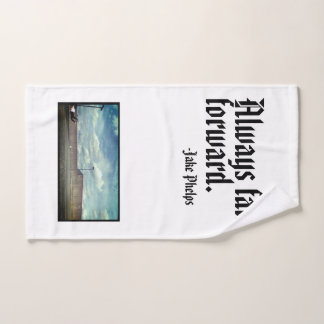 Serviette main Jake Phelps