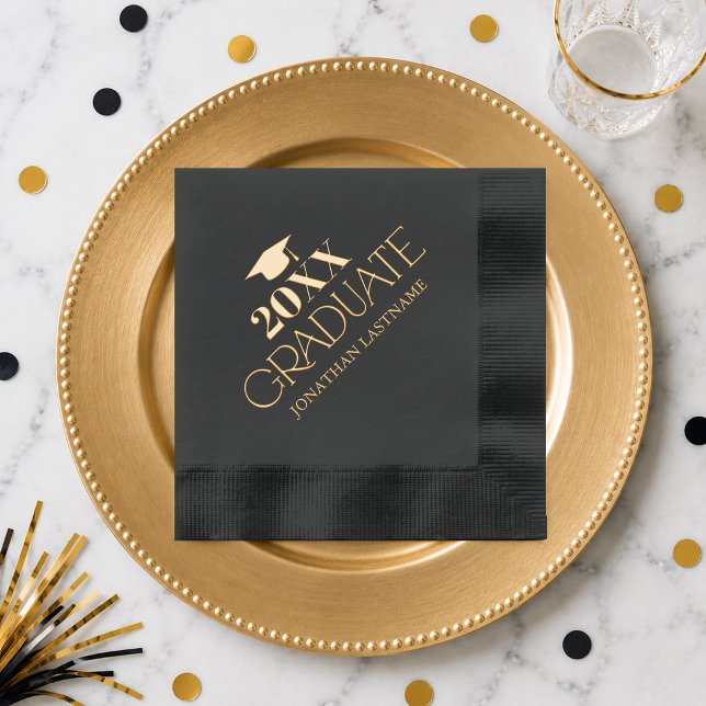 Serviettes à thème de graduation avec estampage à  (Graduation Themed Foil Stamped Napkins)