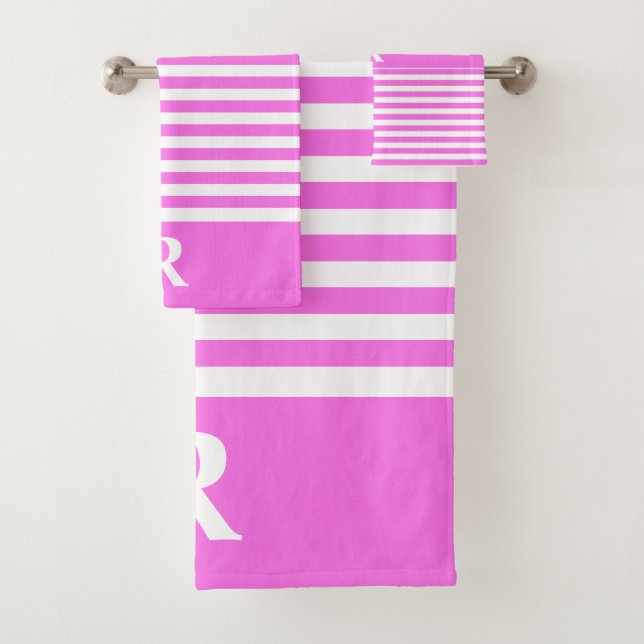 Serviettes De Bain Coutume Rose/Blanc (En situation)