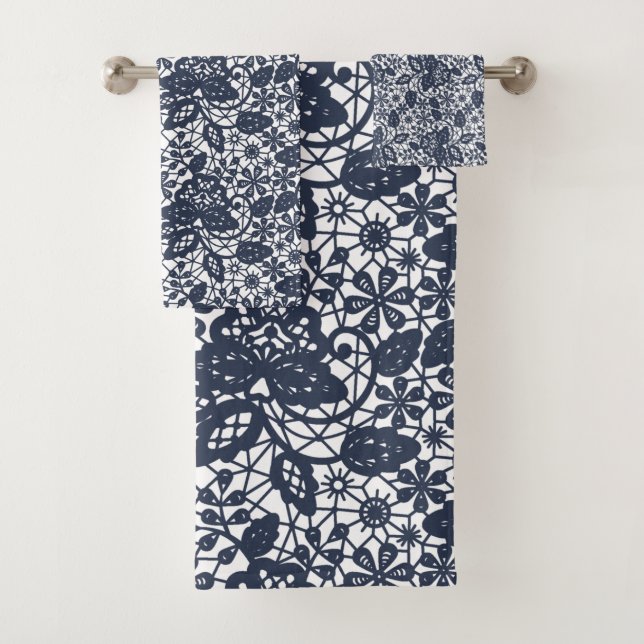 SERVIETTES DE SALLE DE BAINS EN LACE BLANCHE LUXUR (En situation)