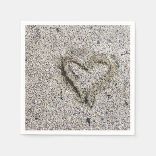 Serviettes En Papier Coeur romantique dans le sable Photo