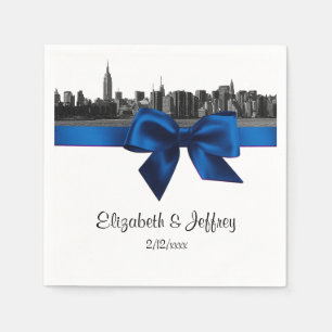Serviettes En Papier Mariage NYC Skyline large en noir et blanc sur fon