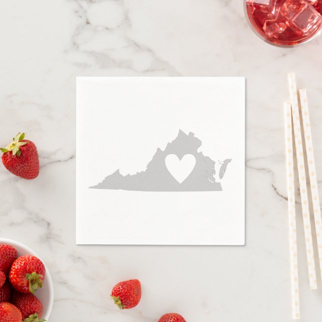 Serviettes Jetables Virginia Grey Carte Forme Coeur Virginie Party (En situation)