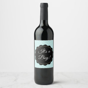 Ses étiquettes turquoises d'une bouteille de vin
