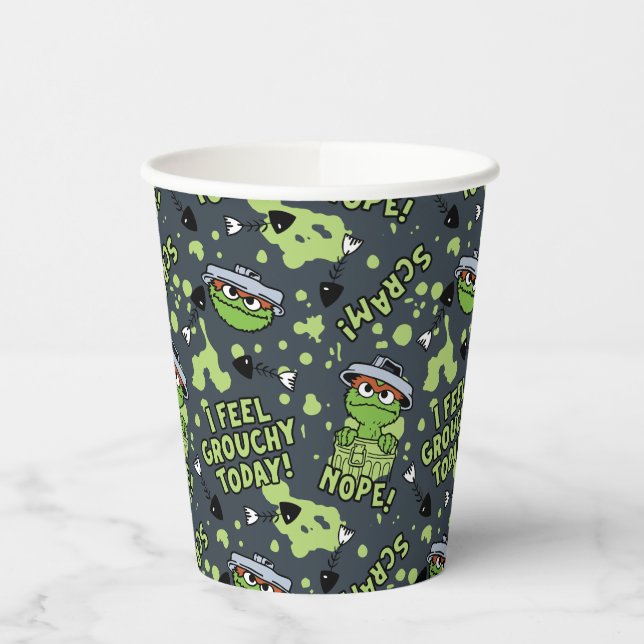 Sesame Street | Oscar the Grouch Phrase Pattern Paper Cups (Left)