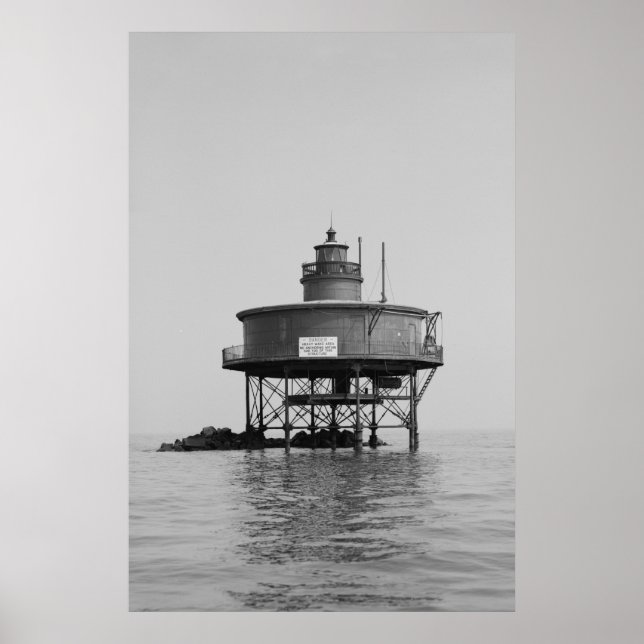 Seven Foot Knoll Lighthouse Poster (Front)