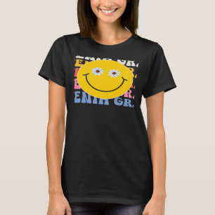 Seventh Grade Smile Groovy Back To School 7th Grad T-Shirt