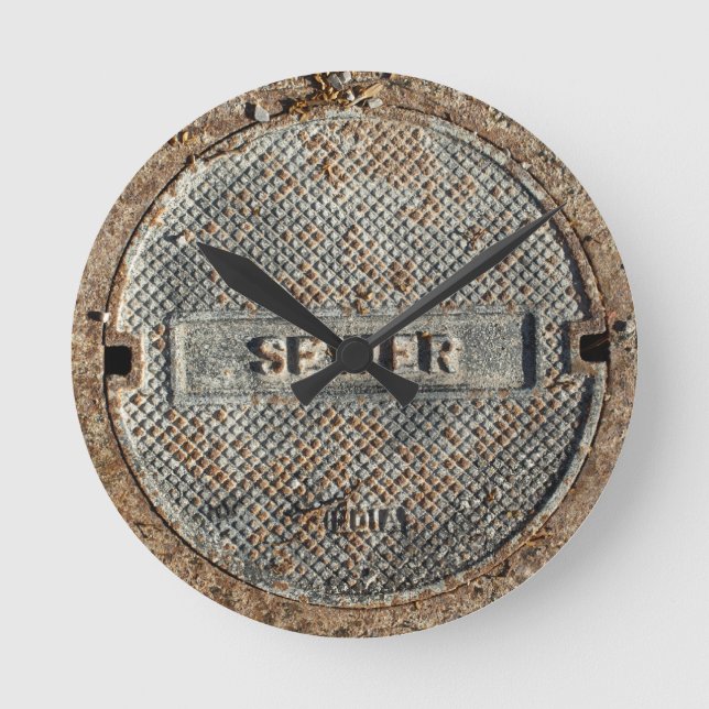 Sewer Manhole Cover Round Clock (Front)